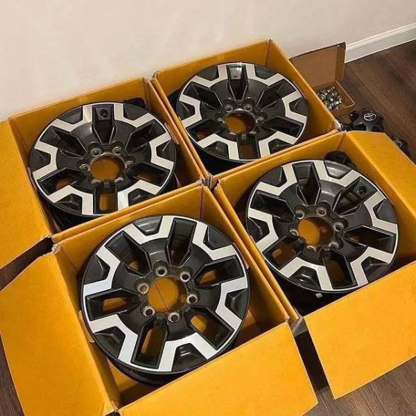 2023 Toyota Tacoma TRD Off-Road Set of 4 Wheels