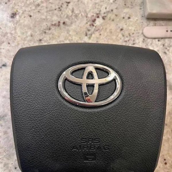 2015-2022 Toyota Tacoma TRD Off-Road Steering Wheel Airbags